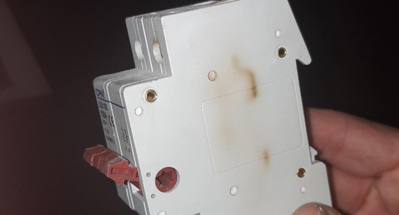 Fishy Smell Electrics Electrical Faults Fixed